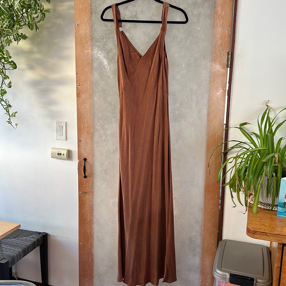 Dissh Bias Cut Silk Alternative Dress Size 8
